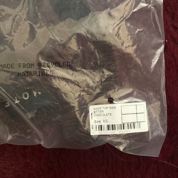 Motel Rocks Crop Top - Picture 4 of 4